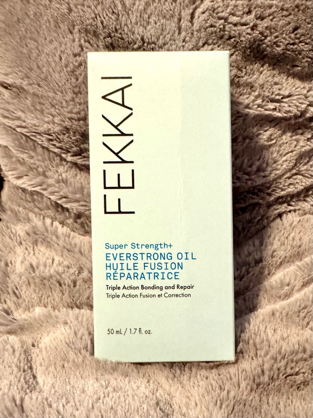 Super Strength+ Everstrong Oil. Triple Action Bonding and Repair